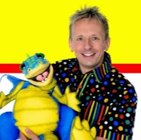 Magic Russ   Childrens Entertainer in the West Midlands, Childrens Magician, Kidderminster 1208189 Image 0