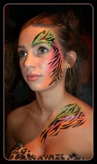 Party Glitz Face Painting 1207253 Image 6